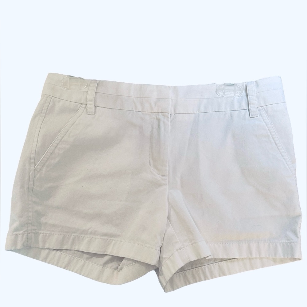 J CREW WHITE WOMENS CHINO SHORTS SIZE 4 NWOT